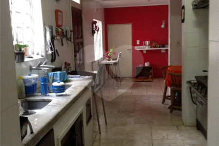 Casa Térrea à venda com 4 suítes em Tucuruvi, São Paulo, SP
