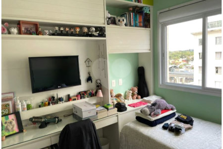 Apartamento à venda com 3 quartos, sendo 2 suítes,  em Campo Belo, São Paulo, SP