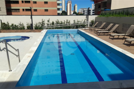 Apartamento à venda com 3 quartos, sendo 1 suíte, em Vila Bastos, Santo André, SP