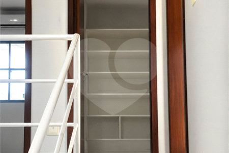 Casa à venda com 3 quartos, sendo 1 suíte,  no condomínio Maison Vert, Várzea Grande - MT