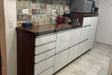 Apartamento à venda com 3 suítes em Aclimação, São Paulo, SP