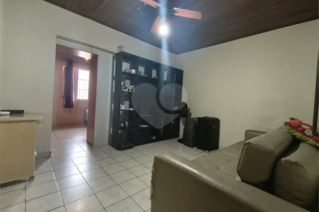 Sobrado à venda com 2 quartos em Água Fria, São Paulo, SP