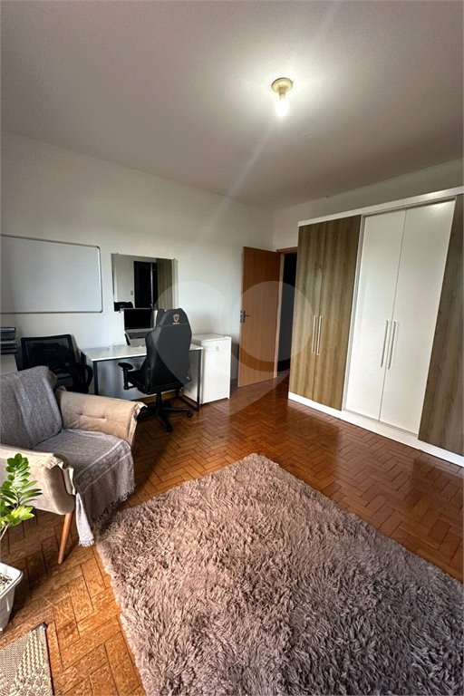 Apartamento à venda com 4 quartos, sendo 1 suíte,  no Centro, Ponta Porã, MS