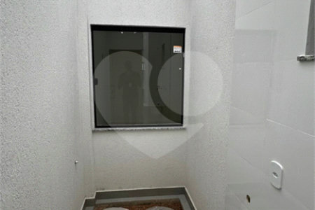Casa à venda com 2 quartos, sendo 1 suíte, no condomínio Parque Guará, Rio de Janeiro - RJ