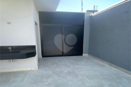 Casa à venda com 3 suítes no condomínio Residencial Maria Dulce, Indaiatuba - SP