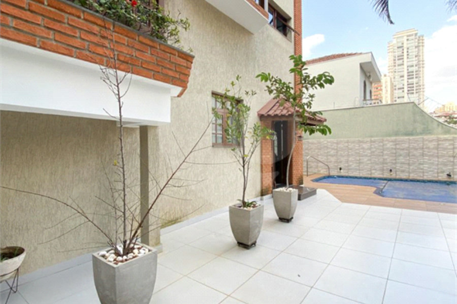 Casa à venda com 3 quartos, sendo 1 suíte, em Santana, São Paulo, SP