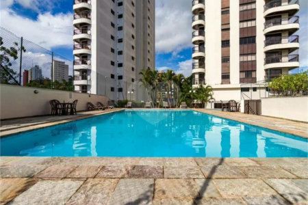 Apartamento à venda com 4 quartos, sendo 3 suítes, em Vila Andrade, São Paulo, SP