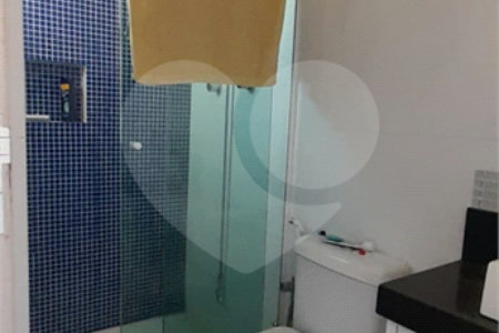 Sobrado à venda com 3 quartos, sendo 2 suítes,  em Vila Pires, Santo André, SP