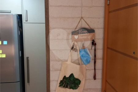 Apartamento à venda com 3 quartos, sendo 1 suíte, em Rio Comprido, Rio de Janeiro, RJ