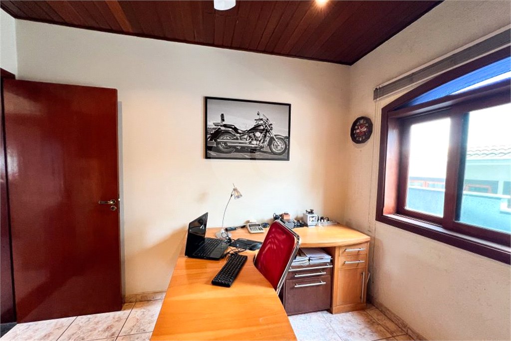 Casa à venda com 4 quartos, sendo 2 suítes,  no condomínio Villaggio Capriccio, Louveira - SP