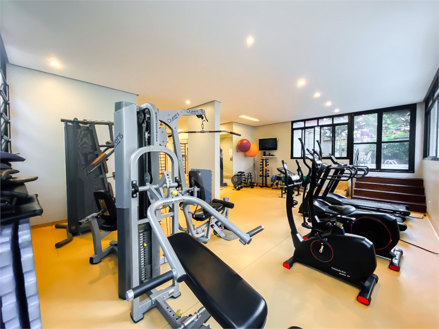 Apartamento à venda com 2 suítes em Campo Belo, São Paulo, SP