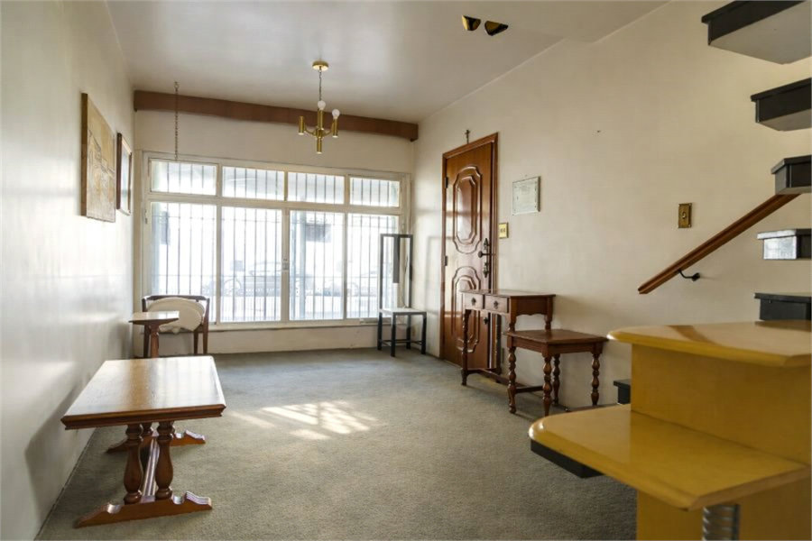 Sobrado à venda com 3 quartos, sendo 1 suíte,  em Vila Guarani, São Paulo, SP