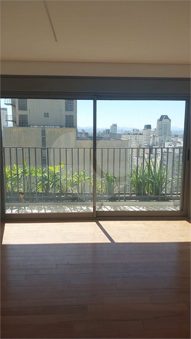 Apartamento à venda com 3 suítes em Consolação, São Paulo, SP