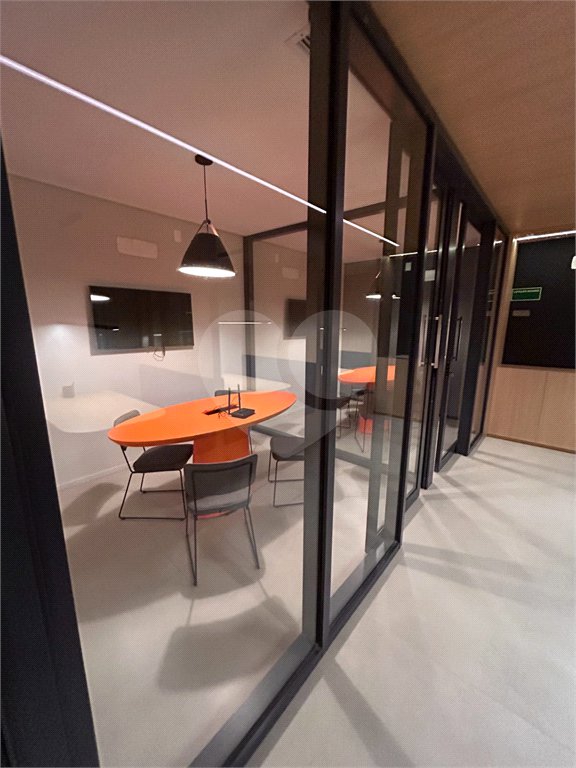 Apartamento à venda com 2 suítes em Campo Belo, São Paulo, SP
