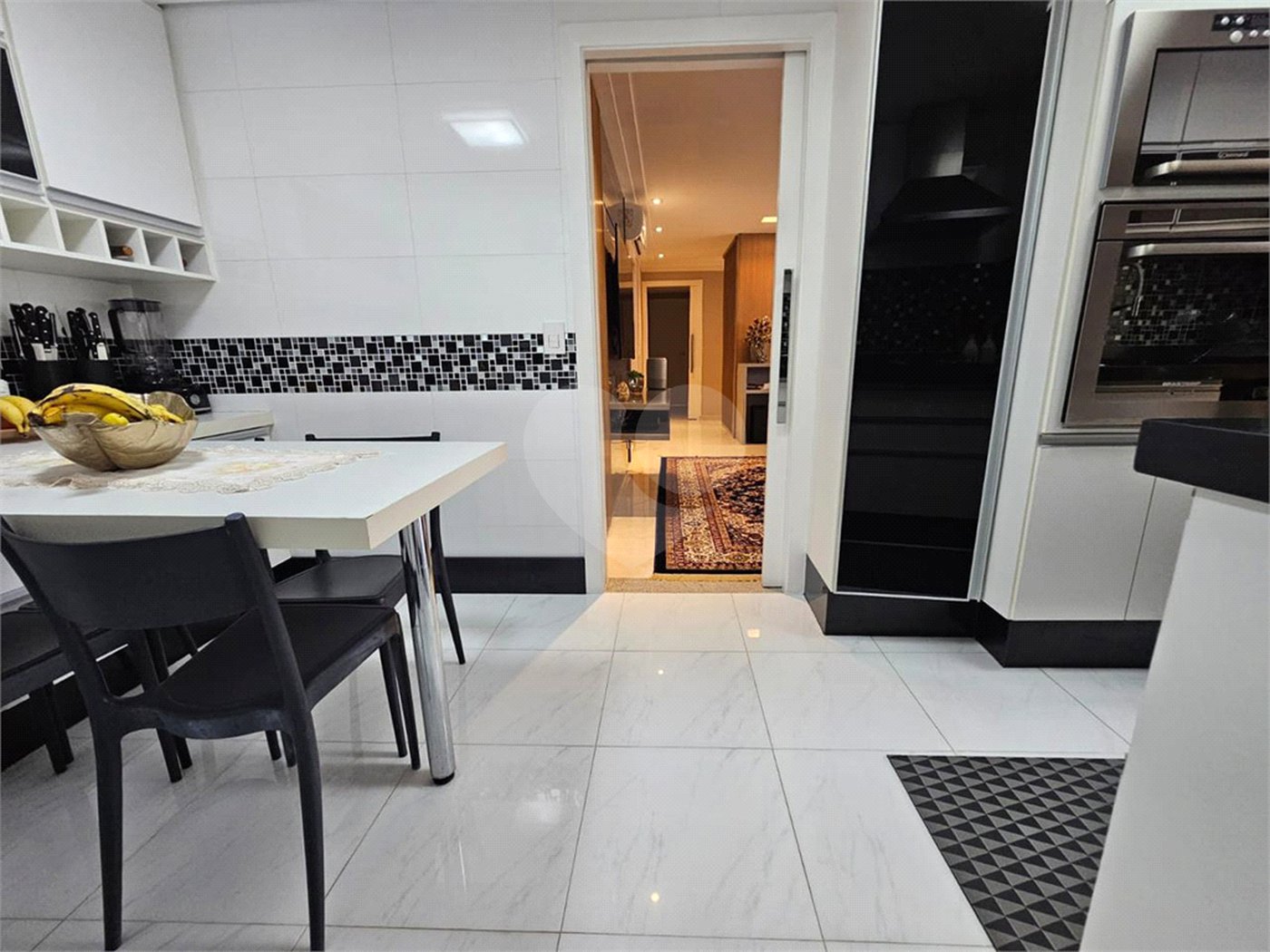 Apartamento à venda com 3 quartos, sendo 1 suíte, em Vila Regente Feijó, São Paulo, SP