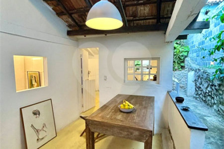 Casa à venda com 3 quartos em Ossos, Armação dos Búzios, RJ