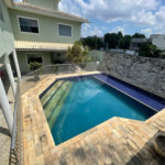 Casa à venda com 5 quartos, sendo 1 suíte, no condomínio Residencial Green Ville, Rio de Janeiro - RJ