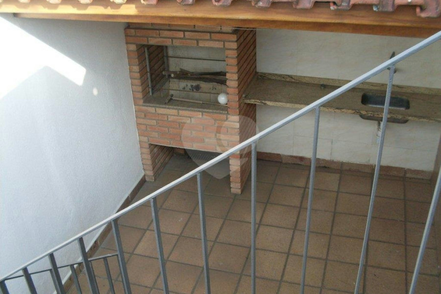 Casa à venda com 3 quartos, sendo 1 suíte,  em Vila Irmãos Arnoni, São Paulo, SP