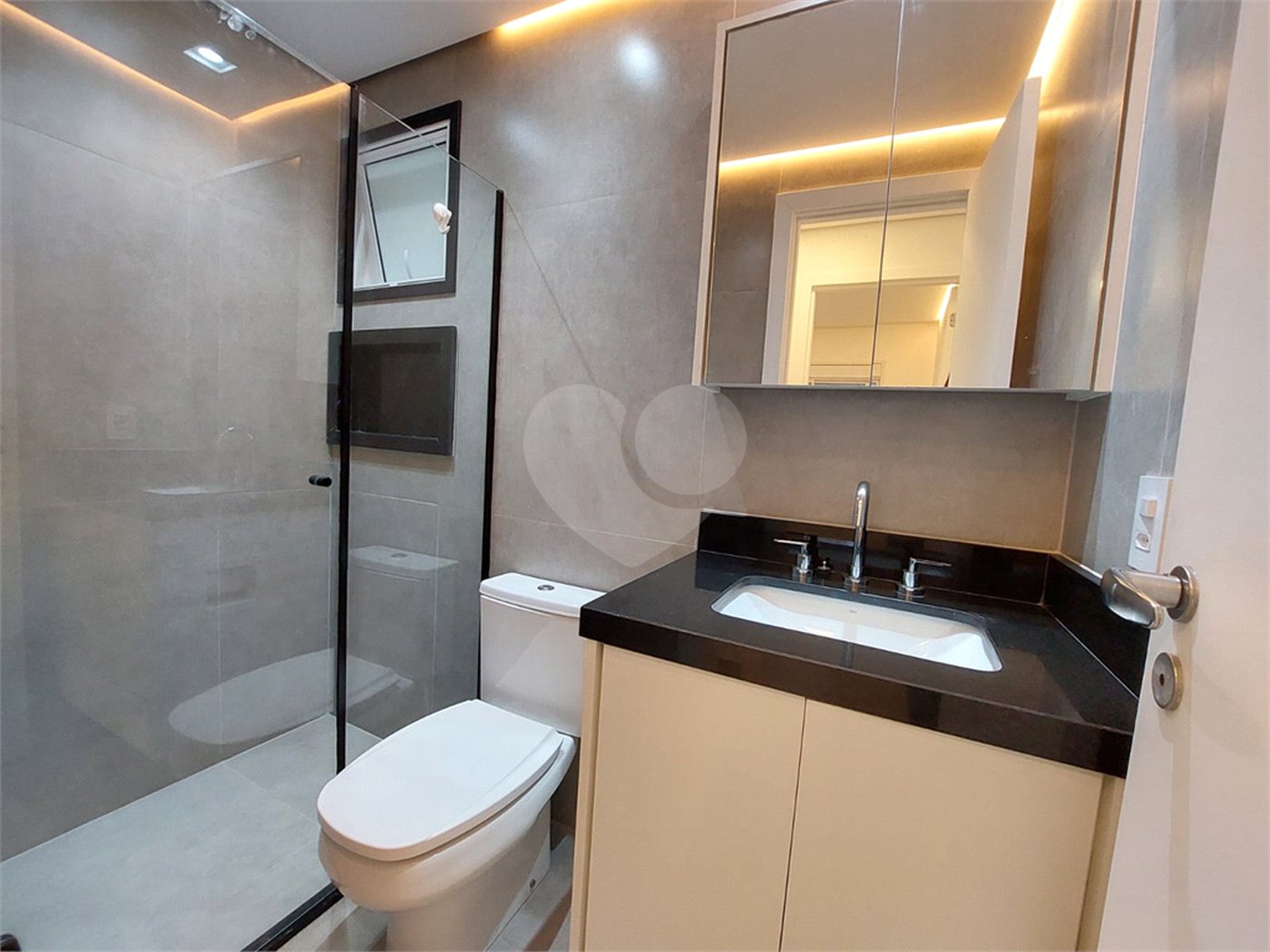 Apartamento à venda com 2 quartos, sendo 1 suíte, em Vila Leopoldina, São Paulo, SP