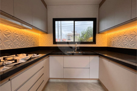 Casa à venda com 3 suítes no condomínio Vista Verde, Indaiatuba - SP