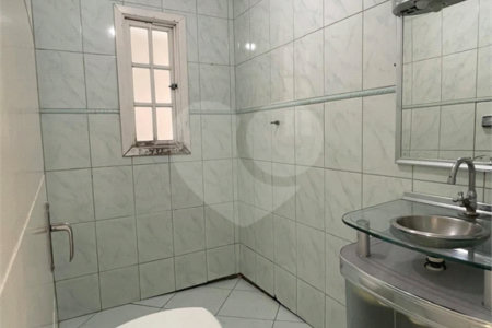 Sobrado à venda com 3 quartos, sendo 1 suíte,  em Jardim Cambuci, Mogi das Cruzes, SP