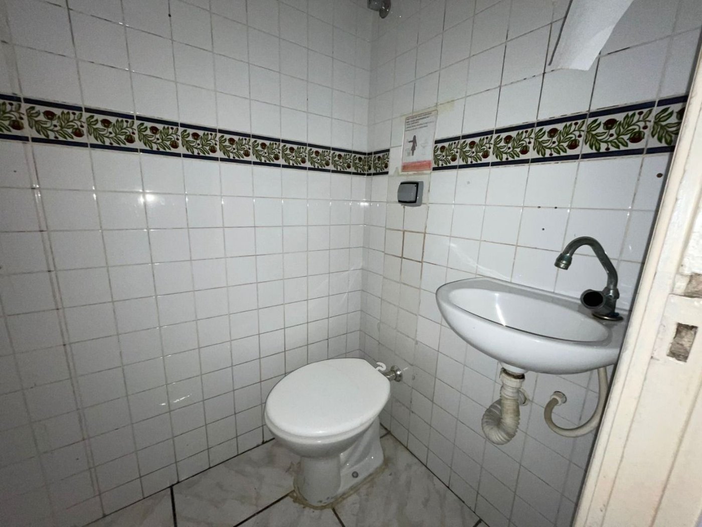 Casa com 5 dormitórios à venda, 232 m² por R$ 4.260.000,00 - Embaré - Santos/SP