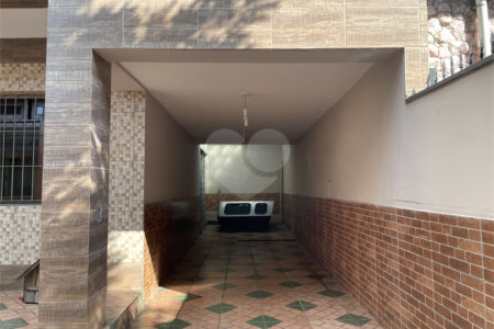Casa Térrea à venda com 5 quartos, sendo 3 suítes, em Instituto de Previdência, São Paulo, SP
