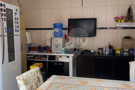 Sobrado à venda com 3 quartos, sendo 1 suíte, em Vila Augusta, Guarulhos, SP