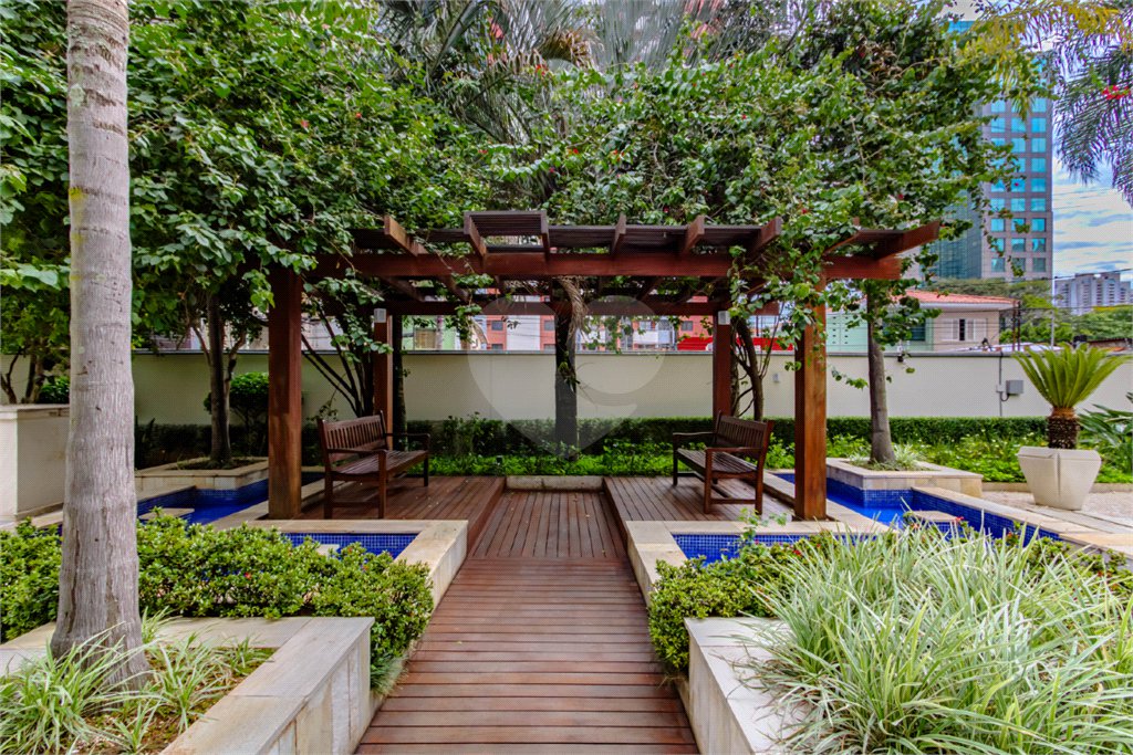 Apartamento à venda com 2 suítes em Brooklin, São Paulo, SP