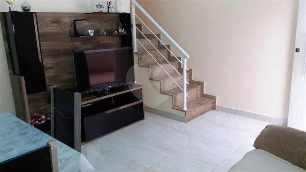 Excelente Casa em Condomínio no Coração Tatuapé