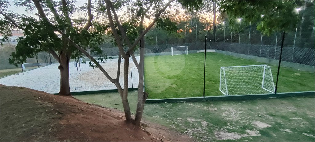 Terreno à venda com 3 quartos, sendo 1 suíte, no condomínio Residencial Sun Lake, Votorantim - SP