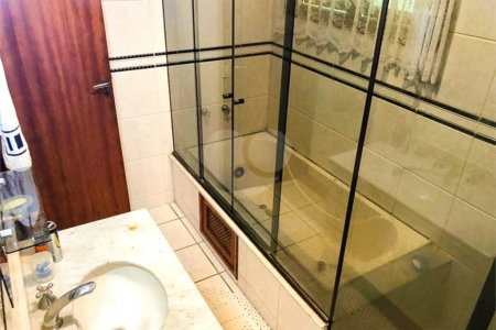 Casa à venda com 3 quartos, sendo 1 suíte,  no condomínio Vivenda das Vinhas, Vinhedo - SP