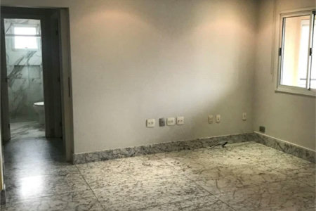 Apartamento à venda com 2 quartos, sendo 1 suíte, em Vila Andrade, São Paulo, SP