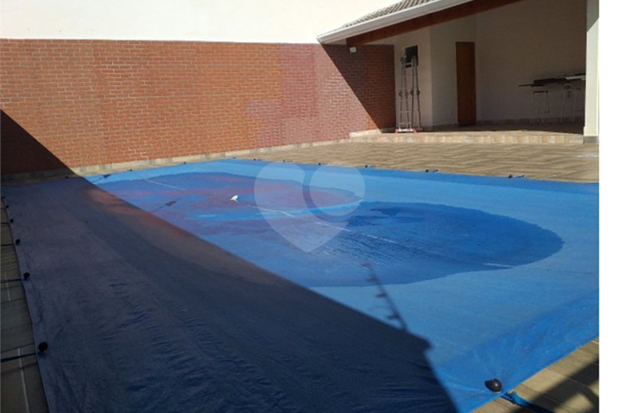Casa à venda com 3 quartos, sendo 1 suíte, no condomínio Mirante da Mantiqueira, Mairiporã - SP