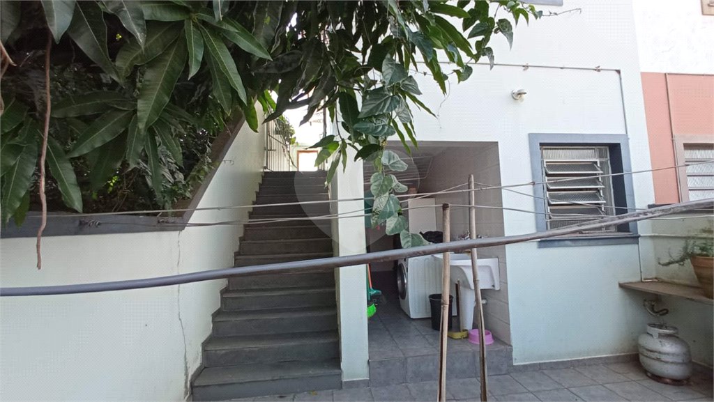 Sobrado à venda com 3 quartos, sendo 1 suíte, em Vila Paulicéia, São Paulo, SP