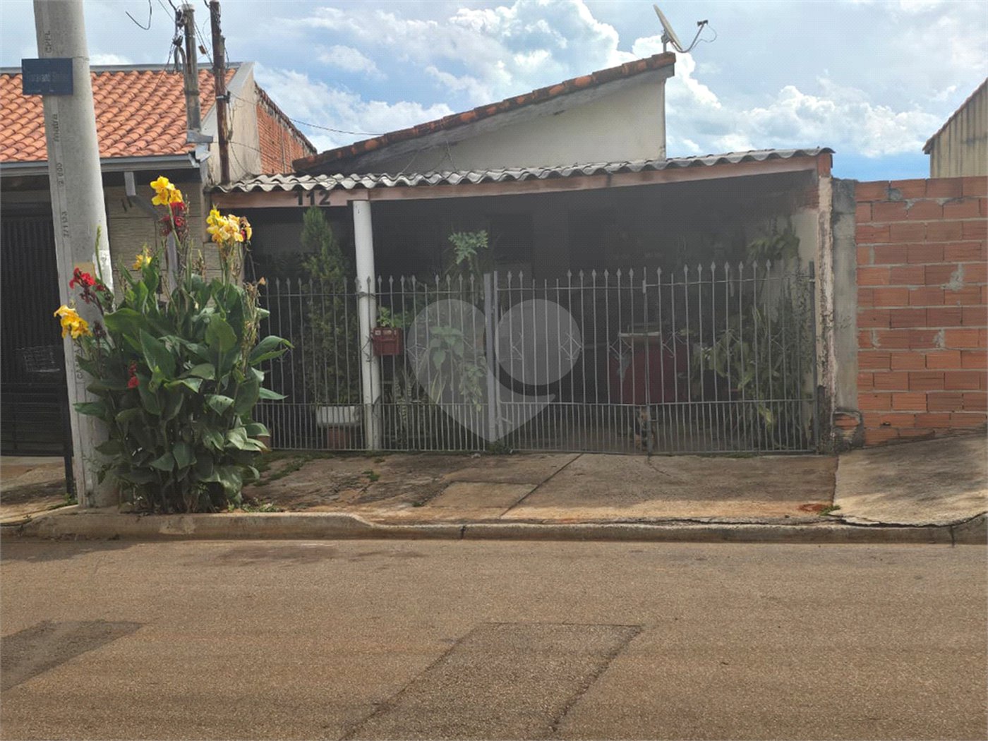 Casa à venda com 1 quarto em Vila Célia, Itapetininga, SP