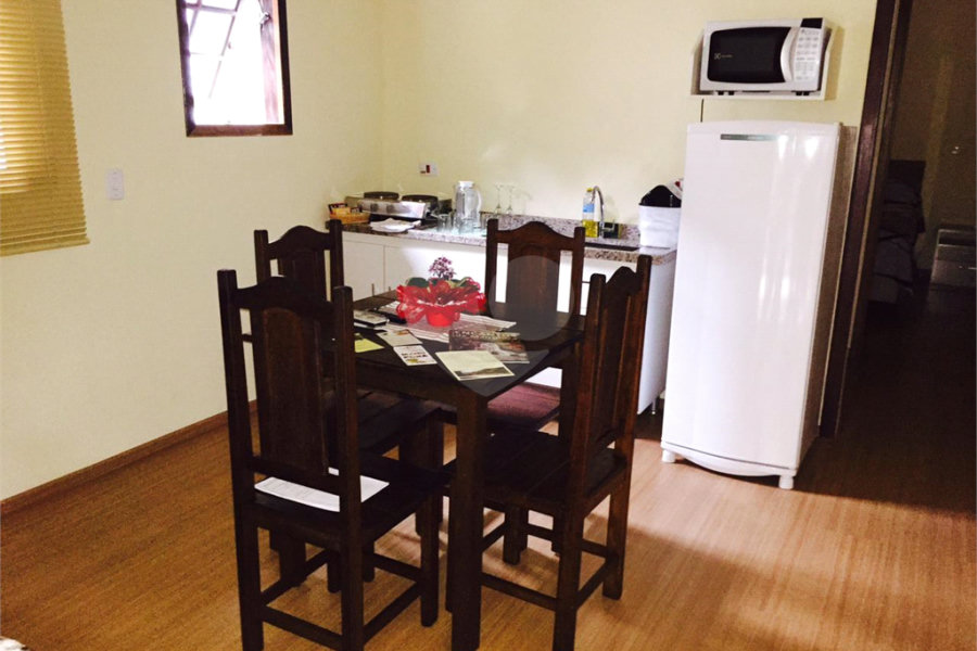 Casa à venda com 5 suítes no condomínio Cinco Lagos, Mairiporã - SP