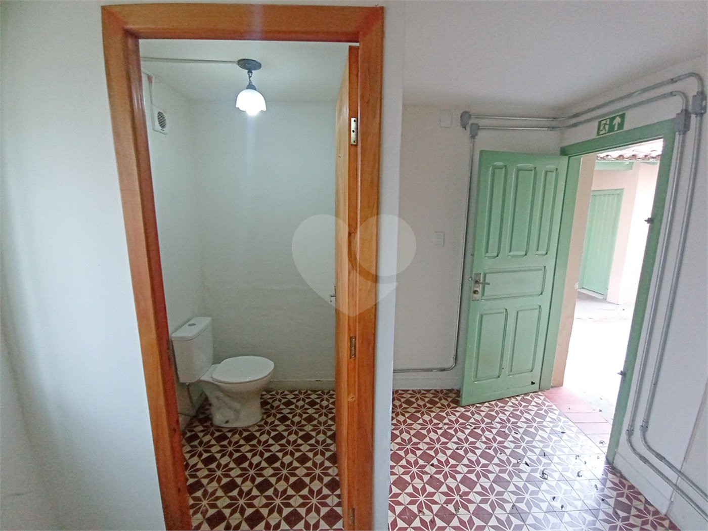 Casa à venda com 3 quartos no Centro, Vinhedo, SP