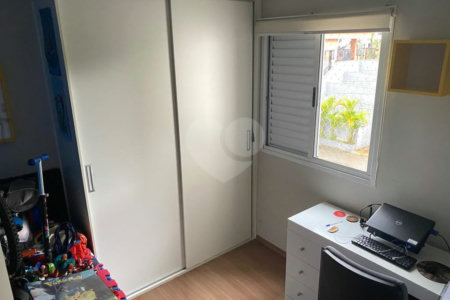 Apartamento com 48m², 2 quartos, garagem, à venda na Vila Nova Cachoeirinha