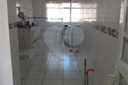 Casa à venda com 3 quartos, sendo 1 suíte, em Campo Grande, Rio de Janeiro, RJ