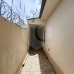 Casa à venda com 4 quartos, sendo 1 suíte, em Jardim Roberto Selmi Dei, Araraquara, SP
