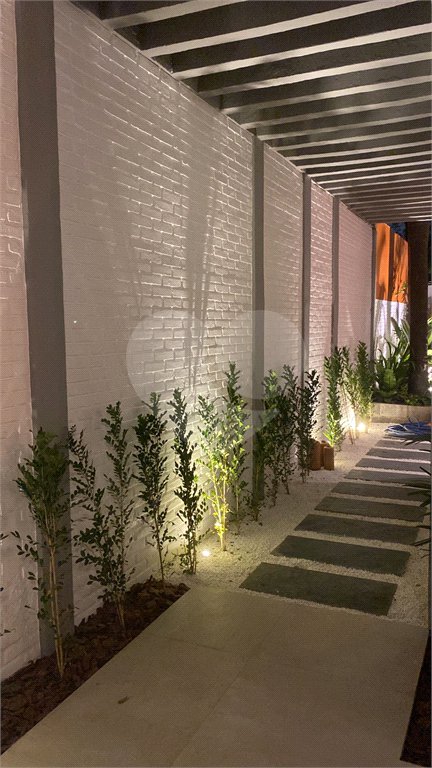 Sobrado à venda com 4 suítes em Vila Inah, São Paulo, SP