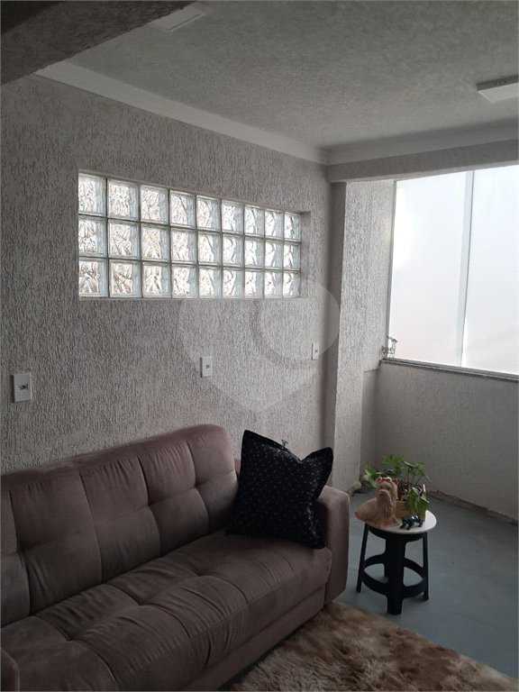 Sobrado à venda com 4 quartos no Brasilândia, São Paulo, SP