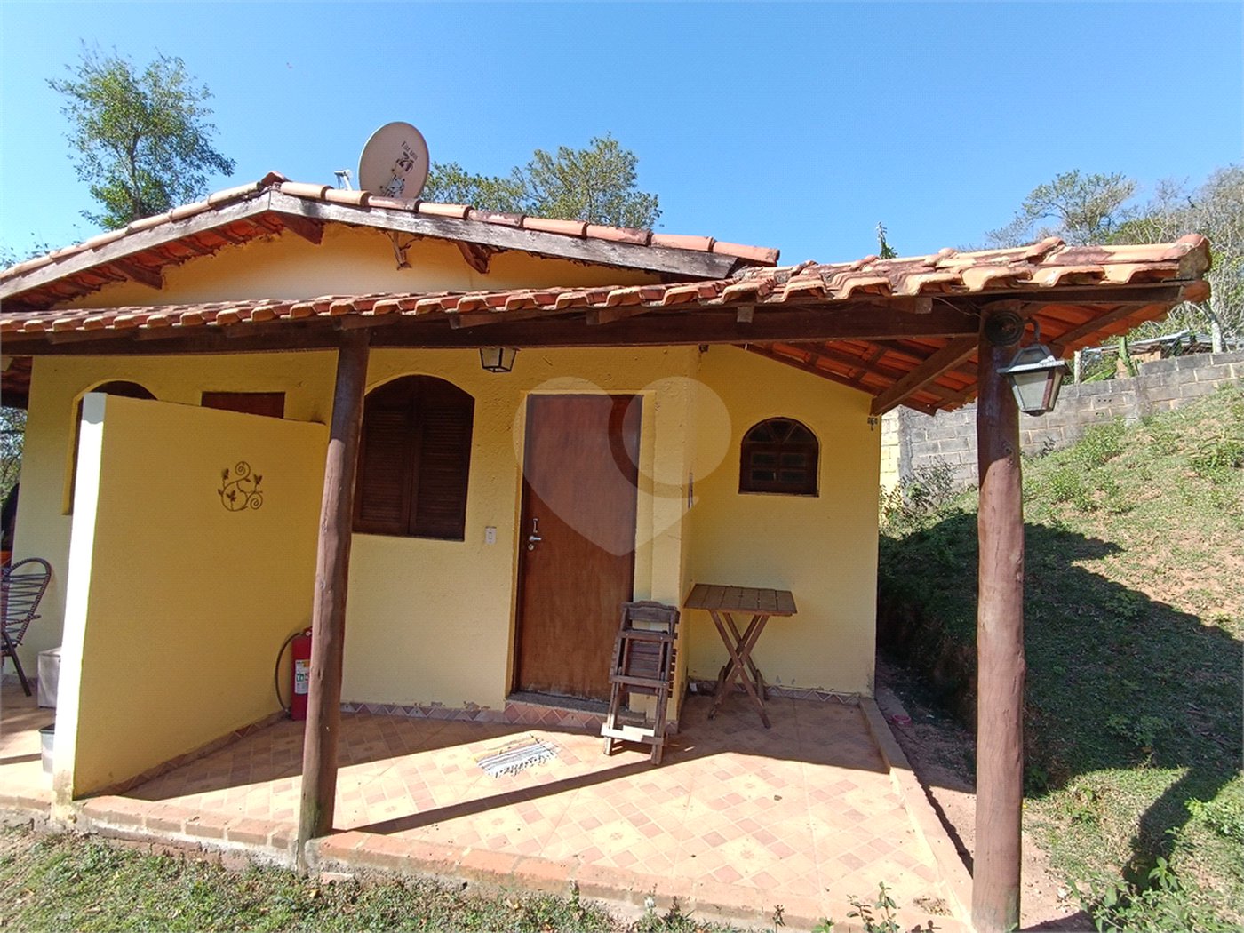 Chácara à venda com 2 suítes em Sorocamirim (canguera), São Roque, SP