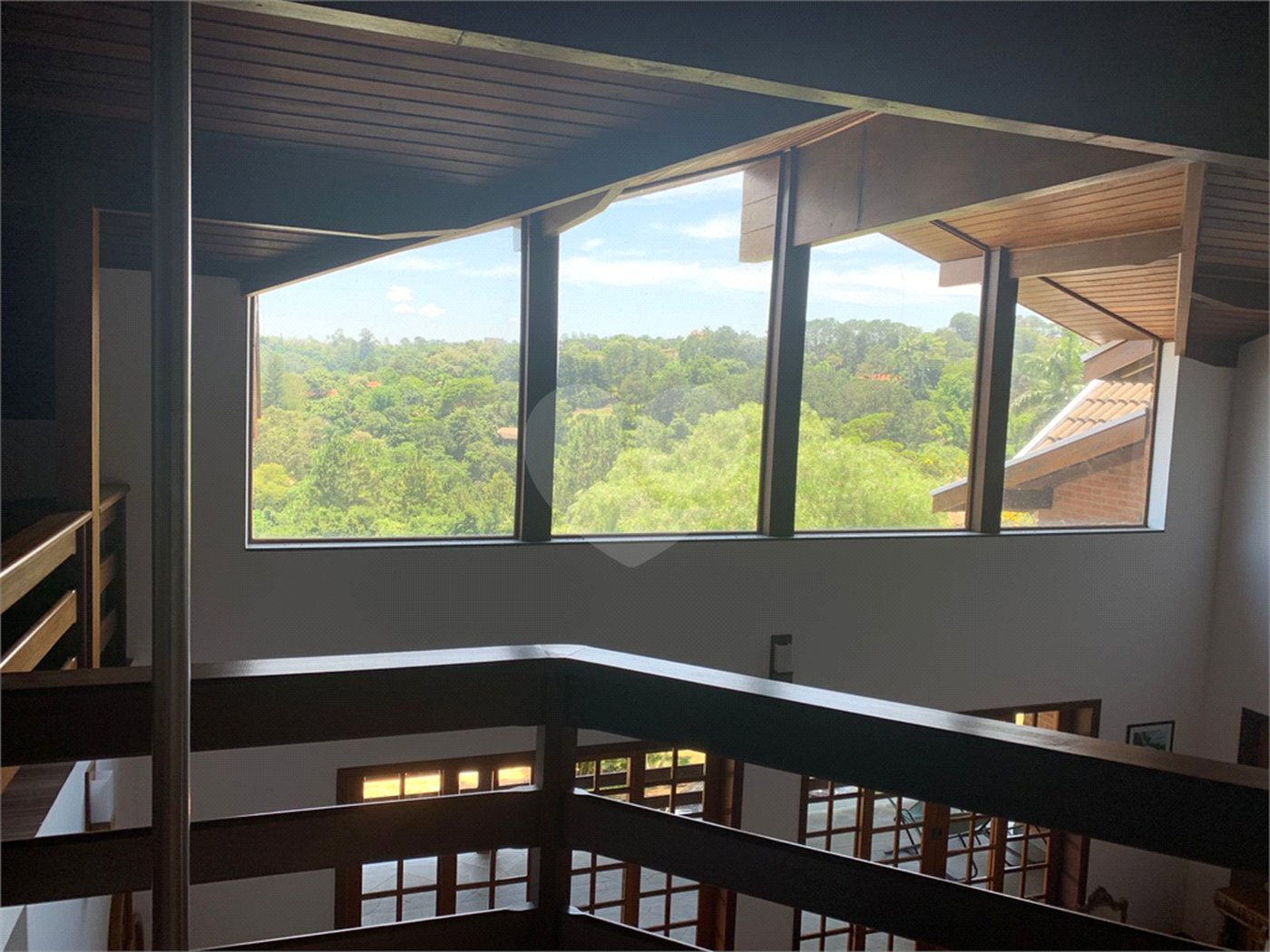 Chácara à venda com 4 quartos, sendo 2 suítes, em Parque Valinhos, Valinhos, SP