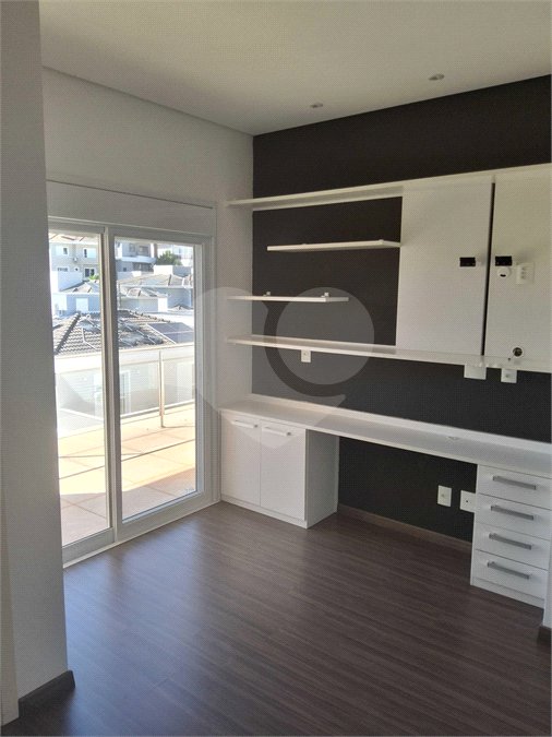 Casa à venda com 3 suítes no condomínio Portal do Jequitibá, Valinhos - SP