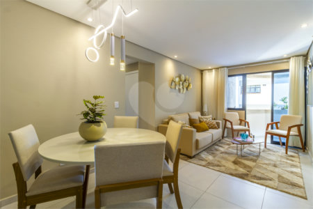 Apartamento à venda com 3 quartos em Campo Belo, São Paulo, SP