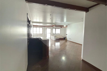 Apartamento à venda com 4 quartos, sendo 3 suítes, no Centro, São Bernardo do Campo, SP