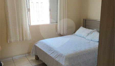 Sobrado à venda com 2 quartos em Vila Mazzei, São Paulo, SP
