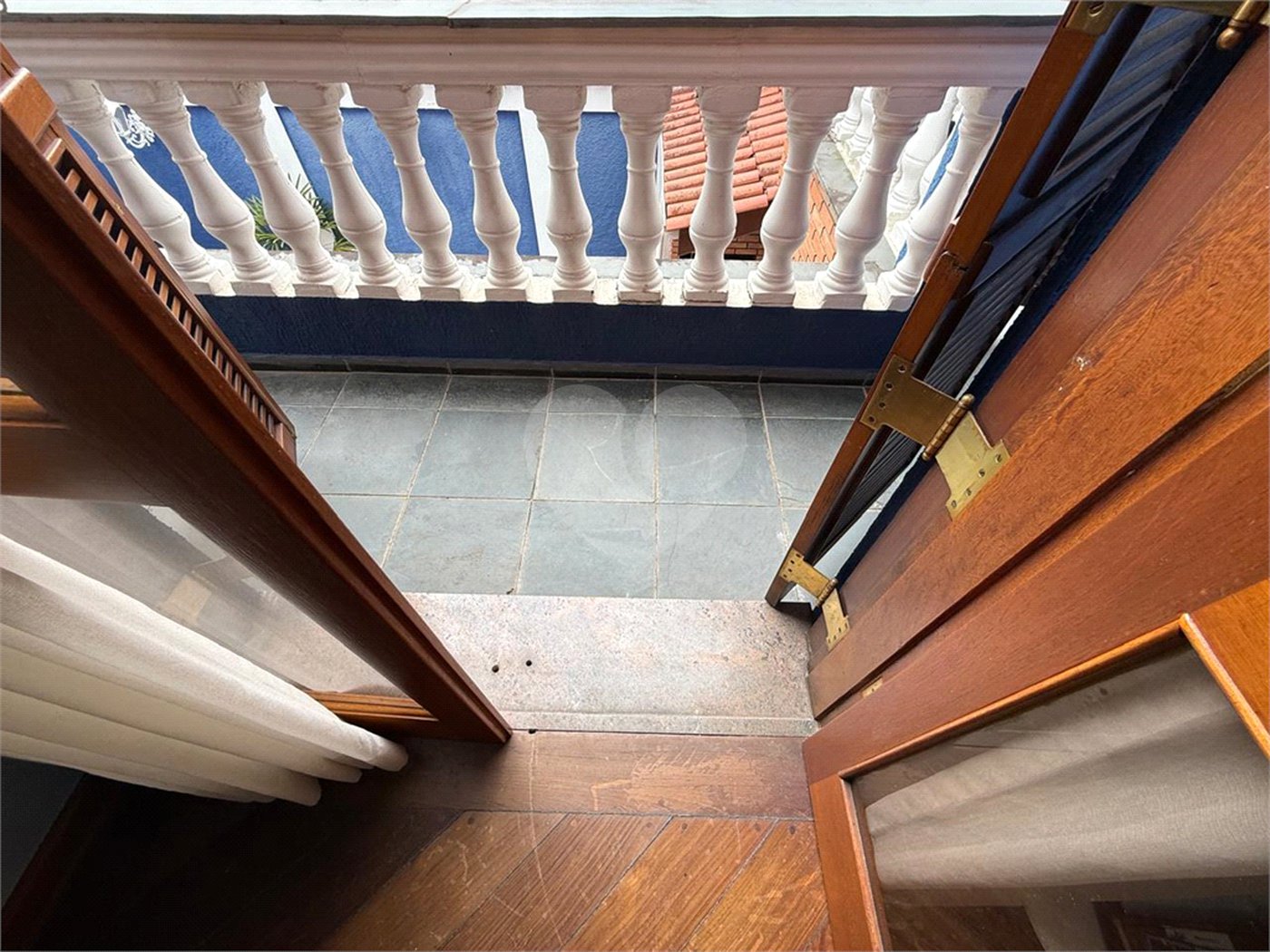 Casa à venda ou para alugar com 3 quartos, sendo 1 suíte, no condomínio Da Serra, São Paulo - SP